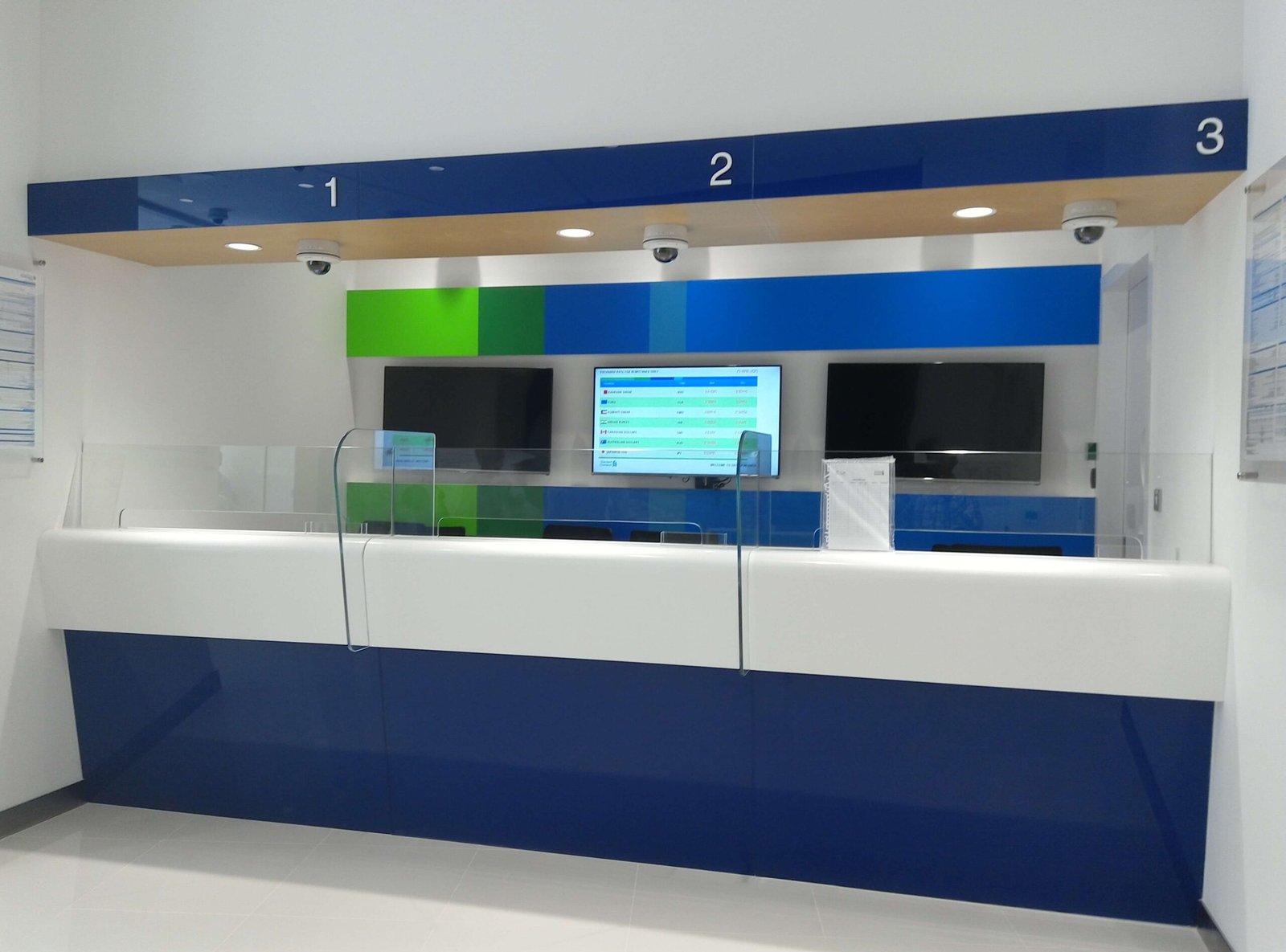 office design by interior design companies in Dubai